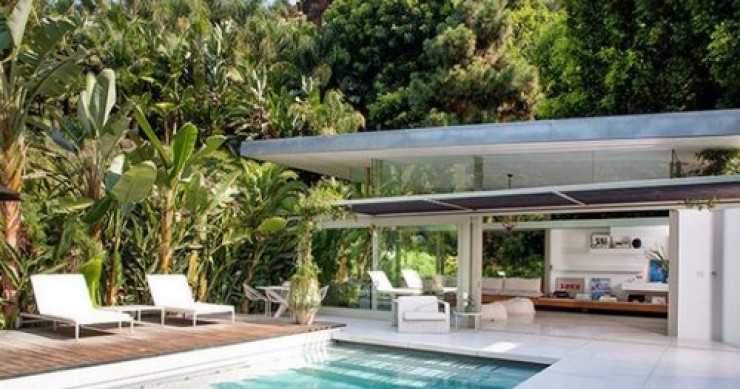 Alla scoperta di un gioiello dell'architettura d'avanguardia degli anni '60 arredato in stile moderno