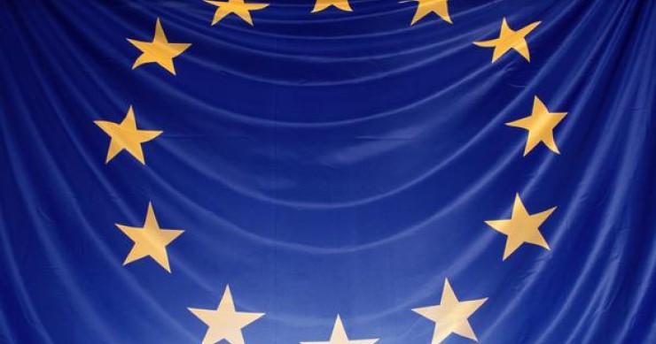 S&p: le misure della bce avranno un impatto limitato sul mattone. In Italia prezzi ancora giù del 2%, inversione di tendenza dal 2016