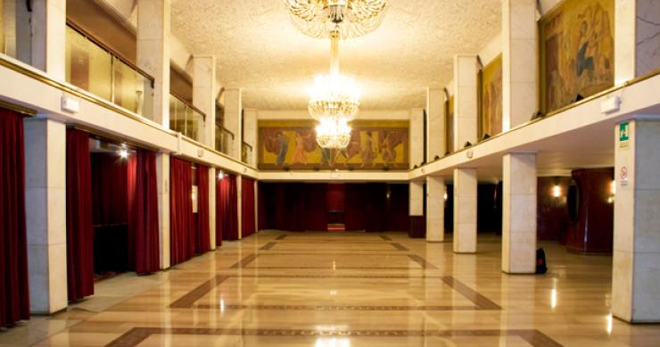 La Galleria Manzoni, "il salotto di Milano dal 1947" presto potrebbe parlare francese