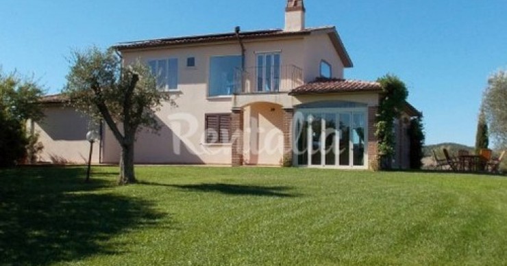 A Capalbio una villa con piscina completamente immersa nella maremma Toscana (fotogallery)