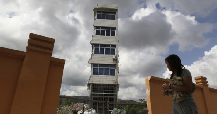 Le "case chiodo" o 19 incredibili esempi di come resistere alla follia immobiliare in cina