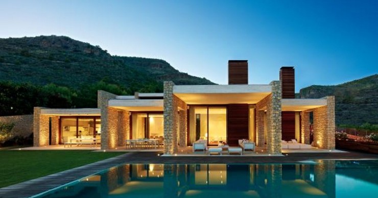 Una casa dallo stile di epoca romana, ma del XXI secolo e in Spagna (Fotogallery)