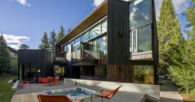 Una “capanna” di montagna lussuosa e di design (Fotogallery)