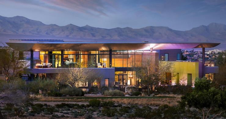 Un viaggio alla scoperta di una villa “eco-lux” nel deserto di Las Vegas (Fotogallery)