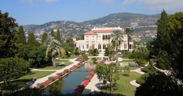 Ecco dove vivono i ricchi: le 10 strade più care del mondo in cui comprare casa (Fotogallery)