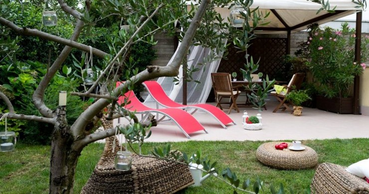 Come trasformare un giardino in un salotto all'aperto (foto)