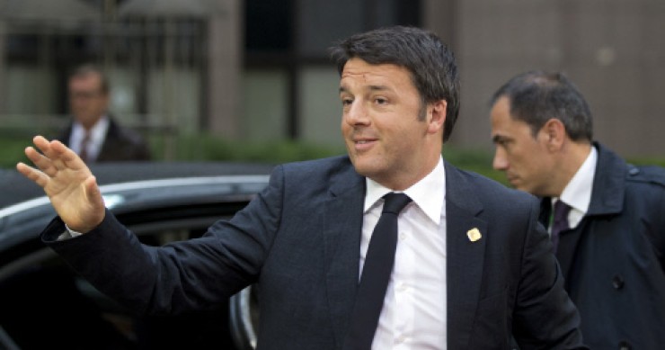 Renzi: nel 2016 via Tasi e Imu per tutti e proroga del bonus mobili