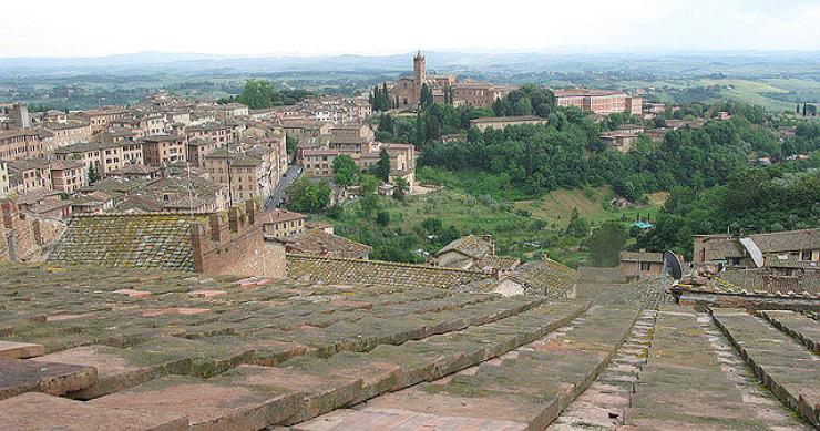 fonte: ho visto nina volare (flickr cc) Vivi a Siena? Calcola la tua Imu del 2018