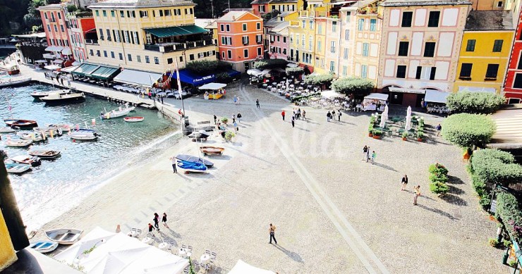 Un appartamento affacciato sulla piazzetta di Portofino (fotogallery)