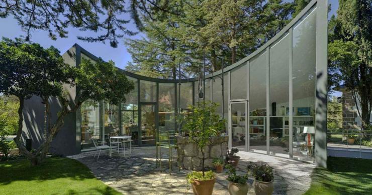 Un vecchio deposito d’acqua trasformato in una casa moderna (Fotogallery)