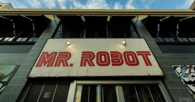 Case intelligenti che impazziscono: la serie “Mr Robot” mostra i pericoli delle abitazioni del futuro