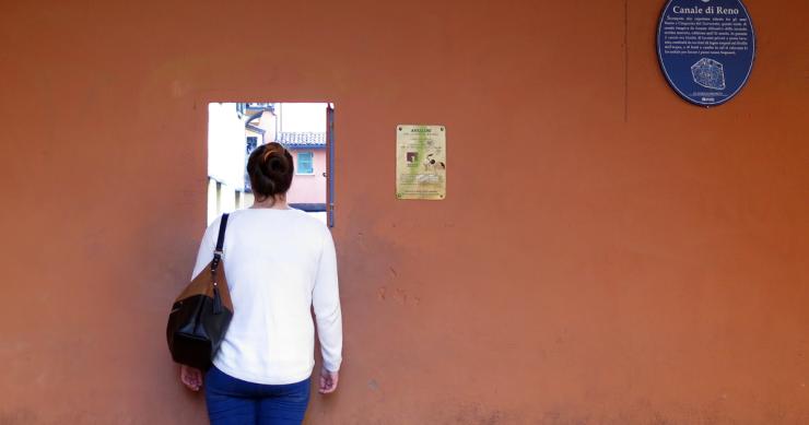 La finestra di Via Piella: uno sguardo alla Piccola Venezia di Bologna