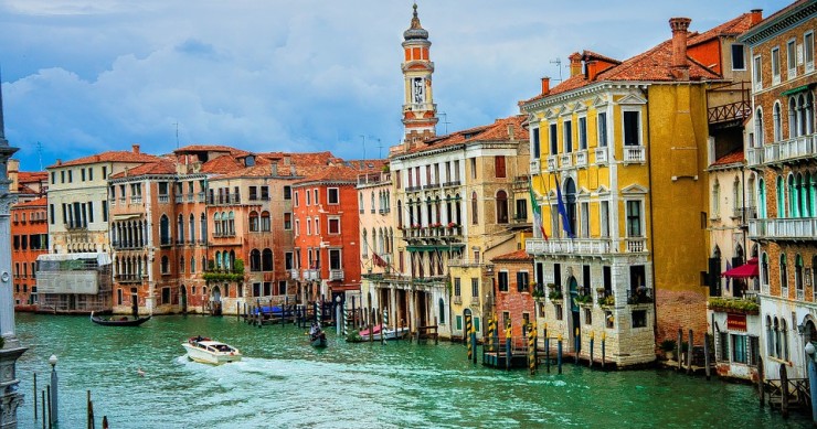 Venezia, arriva il conta-persone per mettere un limite all'accesso dei turisti