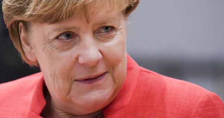 Germania, il programma elettorale di Angela Merkel punta anche sulla casa