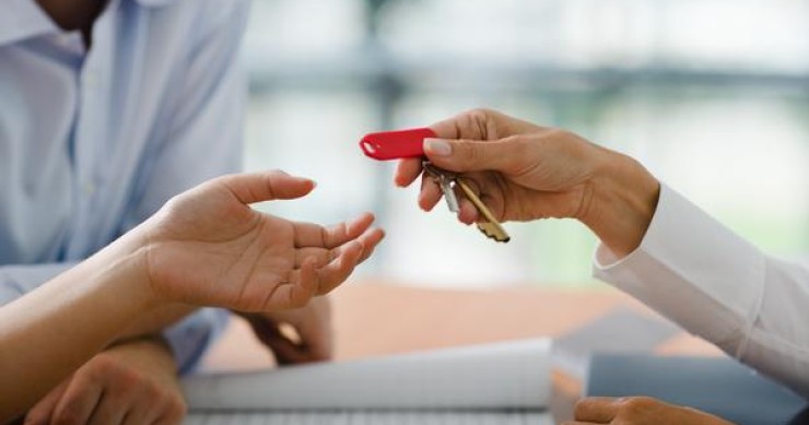 Recesso anticipato locazione, la consegna delle chiavi non è sufficiente