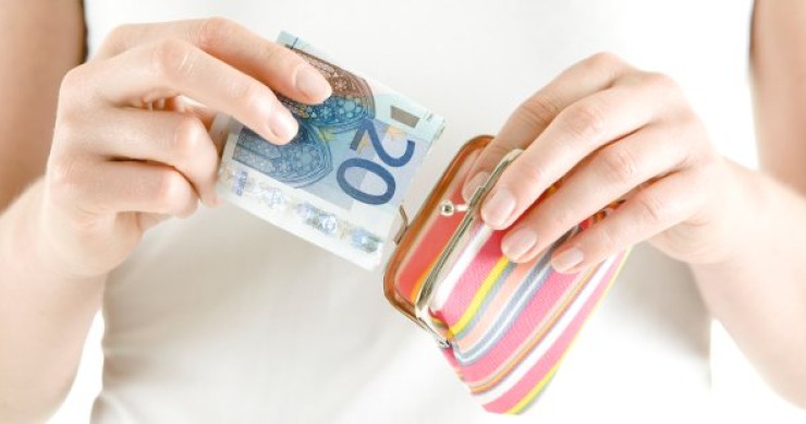 Pagamento canone Rai casa in affitto, a chi spetta il versamento