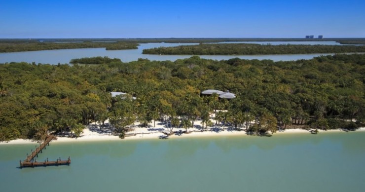 Questa isola paradisiaca e autosufficiente è in vendita per meno di 1 milione di euro