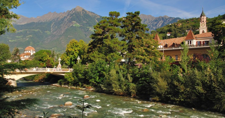 Seconda casa in Algo Adige addio: la Regione vieta l'acquisto ai non residenti