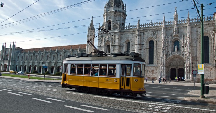 Girare le città su un tram d’epoca, ecco le linee più belle del mondo