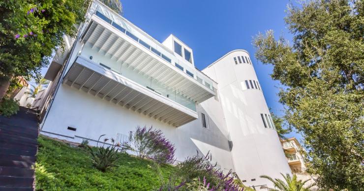 Questa super villa di Los Angeles ha anche un cinema privato