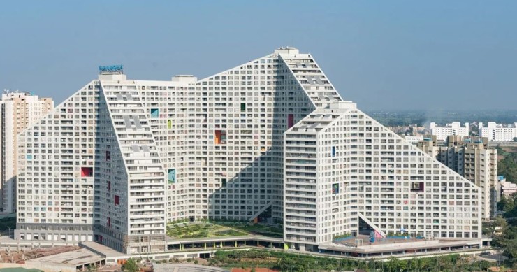 Megastrutture o come far vivere 5000 persone in un unico edificio