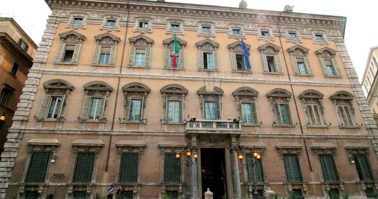 Decretone, il testo definitivo convertito in legge