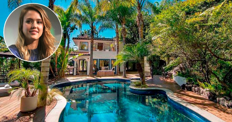 Jessica Alba vende la sua villa di Beverly Hills per 5,5 milioni di euro