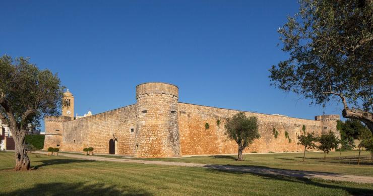 Castello di Caprarica