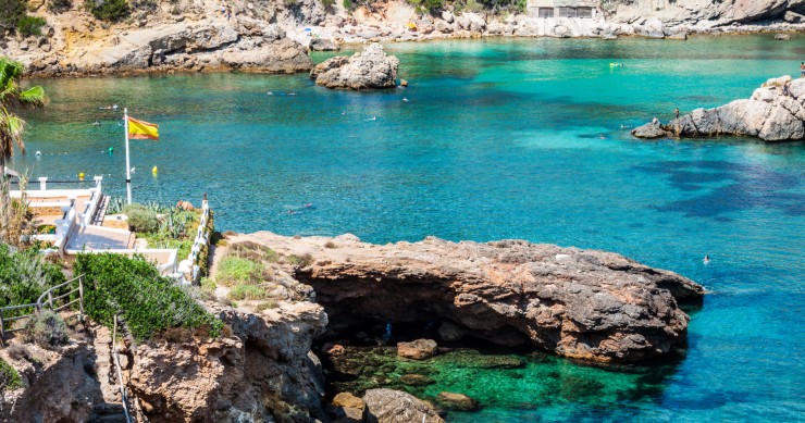 Non paga un conto da 400 euro, ecco perché un italiano rischia il carcere a Formentera