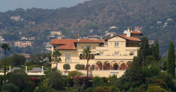 Campari vende Villa Les Cèdres in Costa Azzurra per 200 milioni di euro