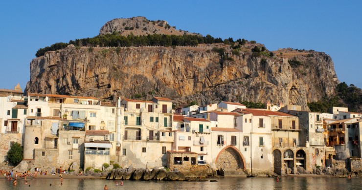 Cefalù entre les villes les plus fréquentées / Gtres