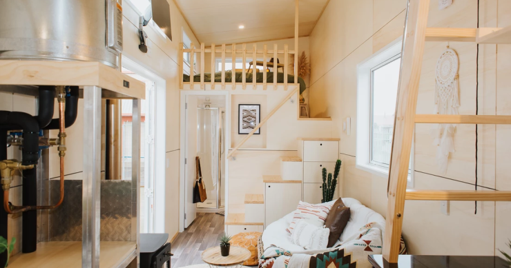Vivere in meno di 15 m2? Questa mini casa mobile neozelandese dimostra che si può
