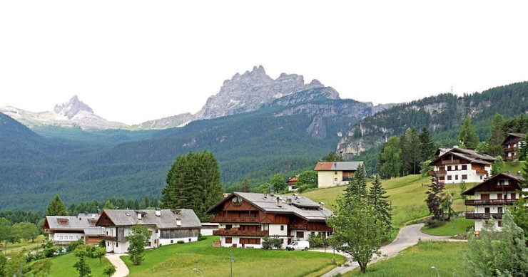 Case in montagna: su la domanda (4%), prezzi in calo (-1%) 