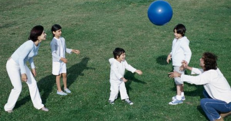 Carta famiglia 2020 al via da febbraio, cos’è e come funziona la nuova tessera 