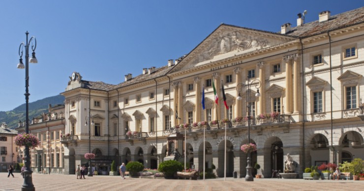 Mediolan znajduje się na liście najdroższych miast, jeśli chcesz mieszkać w luksusie / Gtres