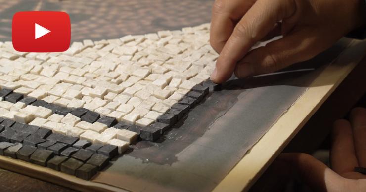 Mestieri in via d’estinzione: una bottega che nasconde la millenaria arte del mosaico