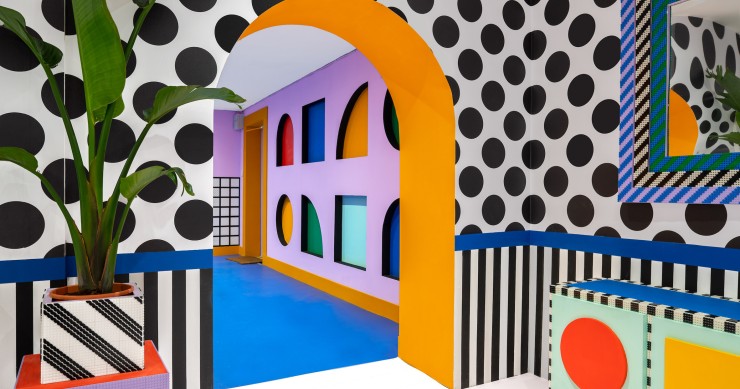 Un’artista francese firma una coloratissima casa fatta con i Lego