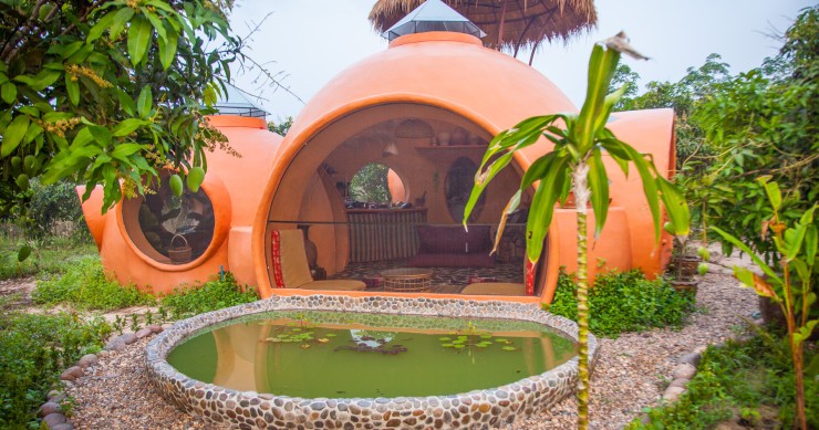 Questa curiosa mini casa fai da te è costata appena 9mila dollari