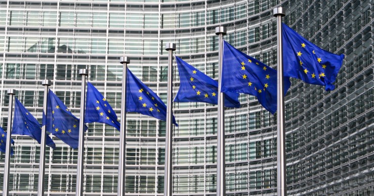 Trovato l’accordo europeo per fronteggiare la crisi, le decisioni su eurobond e Mes