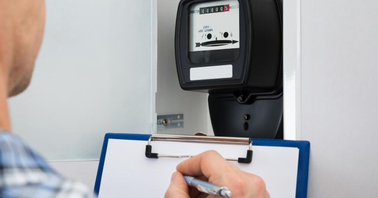 I 10 comportamenti poco green che in estate fanno male all’ambiente e al portafoglio