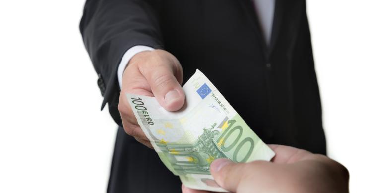 Allianz investe 500 milioni a Parigi con il più grande acquisto di uffici in Europa