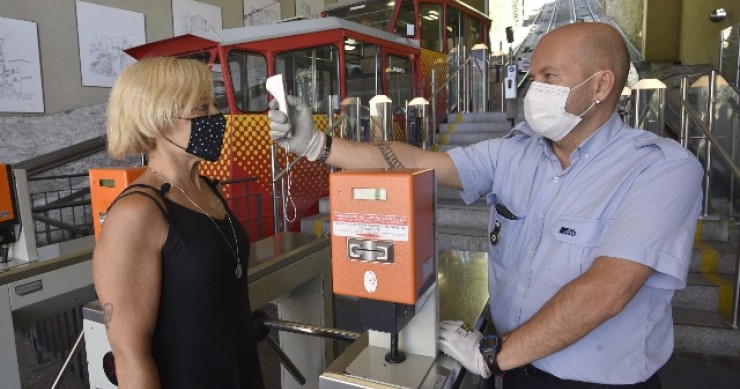 Fino a dicembre niente Iva su termoscanner e kit test