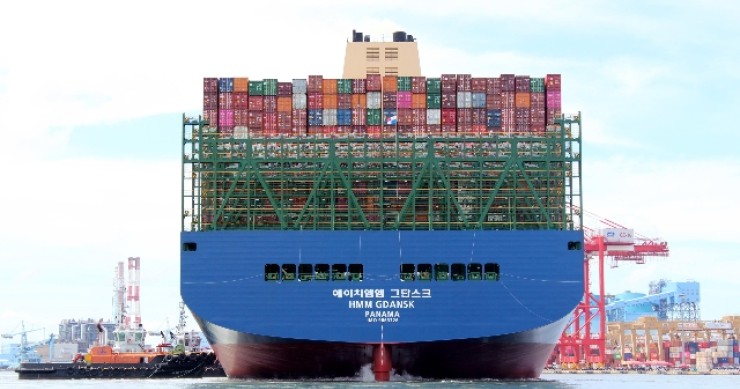 Commercio estero: ancora recupero, export agosto +3,3%