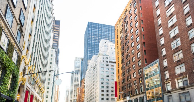 Mercato immobiliare, il bene rifugio contro il covid: dove si investe secondo Aviva