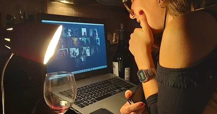 Comehome, cos'è e come funziona l'app per le feste a distanza