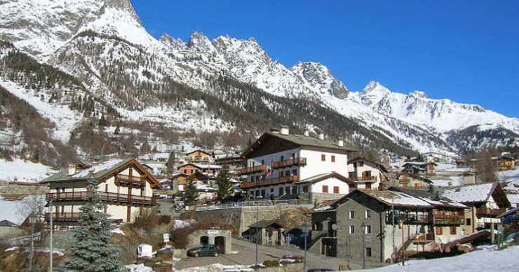 1-Euro-Häuser in Oyace, Italien