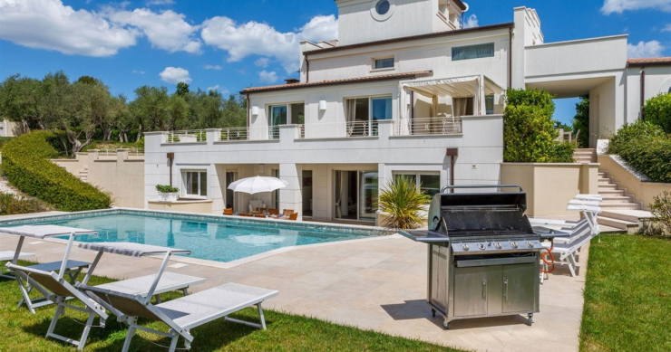 Holiday working, il nuovo concetto di casa vacanza per chi lavora da remoto