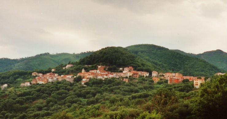 Vacanze a 2 euro al giorno in Cilento: alloggi (quasi) gratis a San Mauro La Bruca