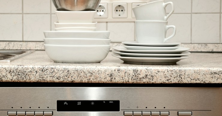 Gli elettrodomestici che dovresti pulire ogni tanto (ma che ti dimentichi spesso)