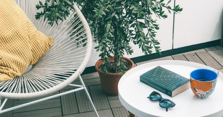 Come rendere un piccolo balcone più accogliente in 5 mosse